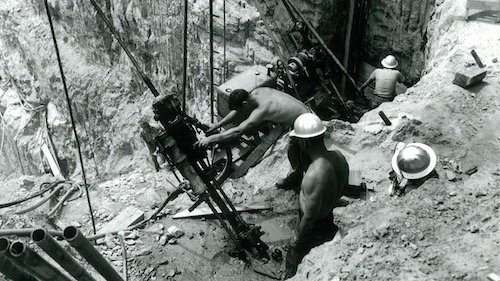 guys working on smith mountain dam