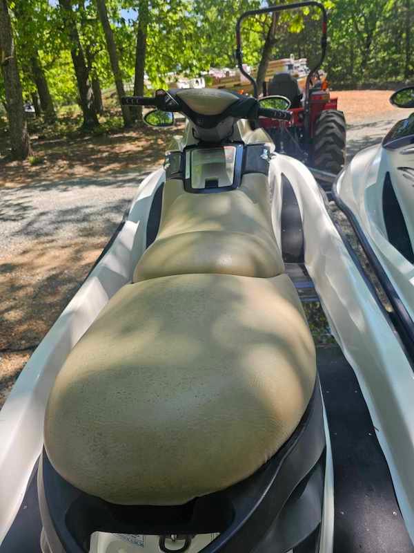 2004 Seadoo GTX and 2005 Seadoo GTX_Seat View Backside